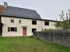 Maison  de caractère à vendre 6 pièces  (64)