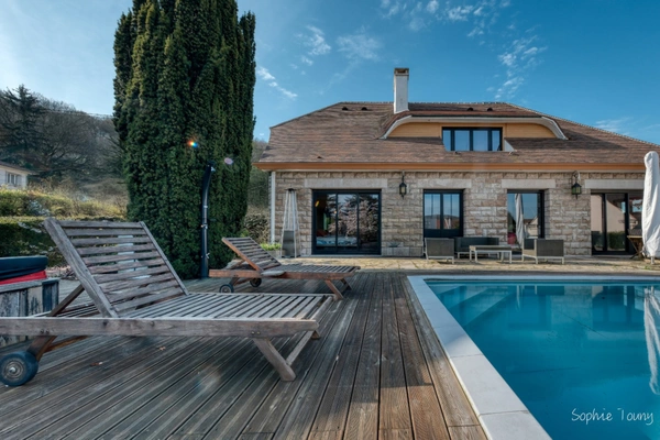 Maison à vendre 7 pièces SAINT REMY LES CHEVREUSE (78)