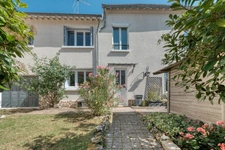 Maison à vendre 6 pièces LES ESSARTS LE ROI (78)