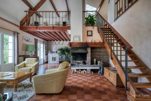 Maison à vendre 7 pièces CHEVREUSE (78)