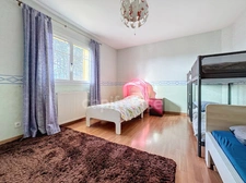 Maison à vendre 8 pièces GEX (01)