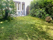 Studio à vendre avec jardin privatif FERNEY VOLTAIRE (01)