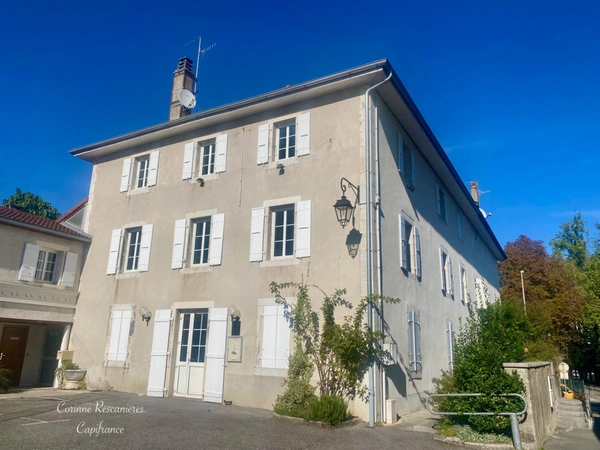 Appartement Duplex T4 - Plein centre FERNEY VOLTAIRE (01)