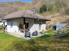 Maison individuelle à vendre 5 pièces à SERRIERES EN CHAUTAGNE (73) d'environ 117 m² à environ 30 minutes d'Aix-les-Bains et d'environ 50 minutes d'Annecy et de Genève, et d'environ 10 minutes du lac
