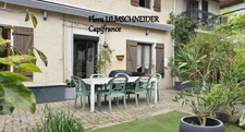 Authenticité et espace : grande maison mitoyenne en pierre avec 5 chambres à vendre à CHINDRIEUX avec garage et terrain proche du lac du Bourget