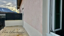 Appartement de plain-pied, en RDC d'une maison, à vendre à SEYSSEL (01), avec terrasse, à 40 mn d'Aix-les-Bains, 50 mn de Genève et 1H30 de Lyon.