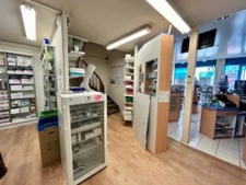 A vendre à TENAY Fond de commerce pharmacie - à env. 8 km de Saint-Rambert-en-Bugey et env. 22 km de Belley.
