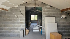 A vendre à CHINDRIEUX, maison individuelle avec fort potentiel d’évolution – Jusqu’à 140 m² habitables. Terrain et garage. Lac du Bourget