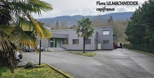 Dpt Savoie (73), à vendre à RUFFIEUX Locaux d'activités actuellement loués, entre Annecy et Aix-les-Bains, proche du lac du Bourget