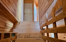 Maison mitoyenne + annexe en pierre à vendre à VIONS en CHAUTAGNE, avec cour et terrain - env. 35 mns d'Aix-les-Bains et env. 50 mns d'Annecy