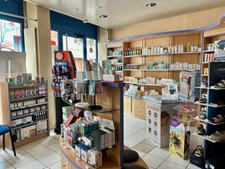 A vendre à TENAY Fond de commerce pharmacie - à env. 8 km de Saint-Rambert-en-Bugey et env. 22 km de Belley.