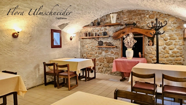 A vendre murs et fonds de commerce , logement de fonction, auberge restaurant, bar tabac, FDJ à SERRIERES EN CHAUTAGNE (73)