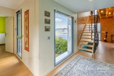 Grande maison à vendre à ONTEX (73) avec terrain à bâtir. À 20 minutes de Chindrieux, 40 minutes d’Aix-les-Bains, 1H30 de Genève. Vue lac du Bourget et le Mont Blanc