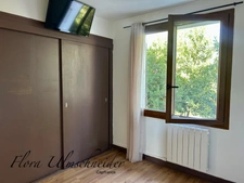 A vendre à CHINDRIEUX, maison individuelle avec fort potentiel d’évolution – Jusqu’à 140 m² habitables. Terrain et garage. Lac du Bourget