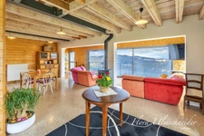 Grande maison à vendre à ONTEX (73) avec terrain à bâtir. À 20 minutes de Chindrieux, 40 minutes d’Aix-les-Bains, 1H30 de Genève. Vue lac du Bourget et le Mont Blanc