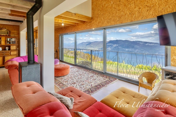 Grande maison à vendre à ONTEX (73) avec terrain à bâtir. À 20 minutes de Chindrieux, 40 minutes d’Aix-les-Bains, 1H30 de Genève. Vue lac du Bourget et le Mont Blanc