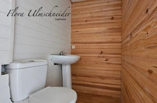 Maison mitoyenne + annexe en pierre à vendre à VIONS en CHAUTAGNE, avec cour et terrain - env. 35 mns d'Aix-les-Bains et env. 50 mns d'Annecy