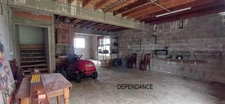 A Lembeye, sur un terrain de plus de 3000m² Maison de 185 m²  5 chambres et une belle dépendance 