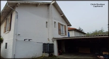 A deux pas du stade nautique, dans le quartier recherché du buisson, villa familiale d'environ 120m² habitables.