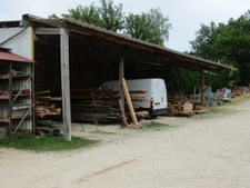 Bureau et bâtiments sur parcelle de plus de 5300m²