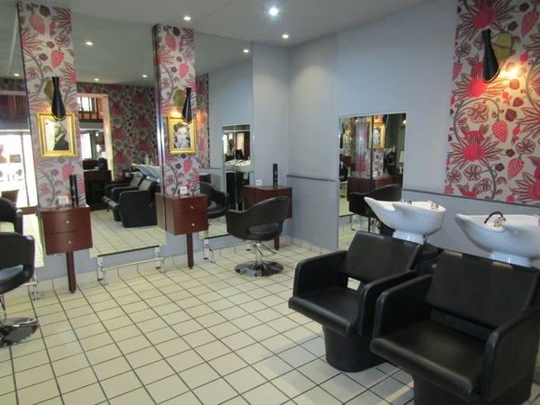 Beau salon de coiffure à Sarlat
