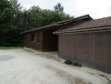 Bureau et bâtiments sur parcelle de plus de 5300m²