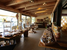 Très belle boutique de 200m² avec terrain
