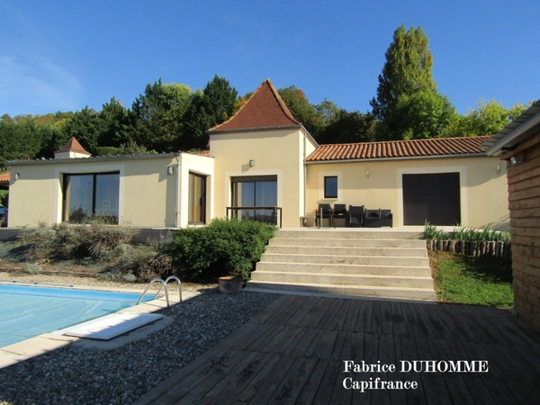 Très belle maison 165m² avec piscine, 5 chambres, garage