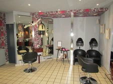 Beau salon de coiffure à Sarlat