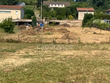A BOEN-SUR-LIGNON (42)  TERRAIN de 1600 M2 viabilisé en bordure 