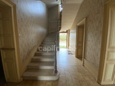 A  SAINT FORGEUX LESPINASSE (42) MAISON DE CARACTERE de 200 M2 avec DEPENDANCES et terrain clos de 8400M2