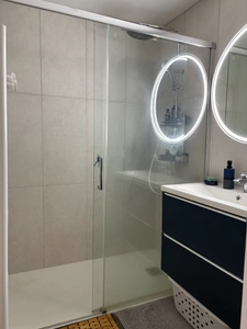 A NOIRETABLE (42) MAISON de 78 M2 PLAIN-PIED entièrement rénovée  GARAGE d 80 M2.  TERRAIN 300m2