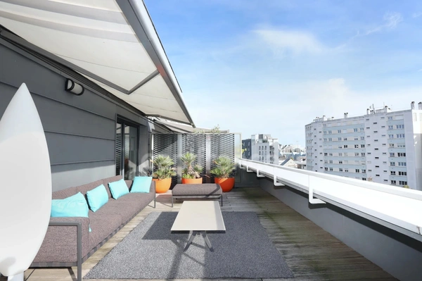  RENNES 35 – QUAIS DE LA VILAINE / MAIL FRANÇOIS-MITTERRAND   T6 DUPLEX 200 M² – DERNIER ÉTAGE – TERRASSE 60 M² – 3 GARAGES.