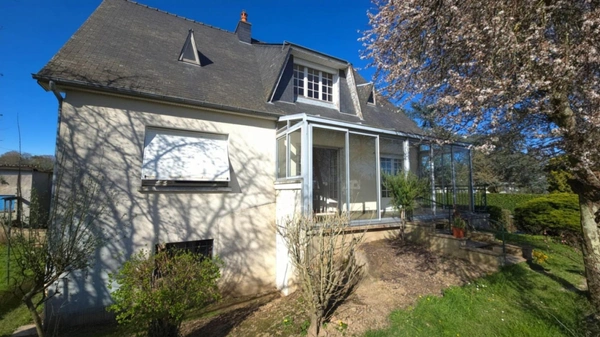 Maison / immeuble à vendre 12 pièces - 4 logements VEZIN LE COQUET (35) – investissement locatif, colocation, habitat partagé ou résidence principale