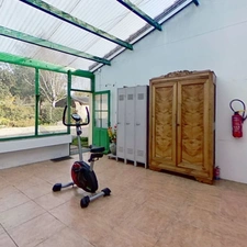 Dpt Vendée (85), à vendre entre CHALLANS et NOIRMOUTIER à SAINT GERVAIS maison de bourg de 210 m²  sur 879 m² de terrain clos avec puits