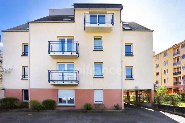 Appartement T2 - 45 m² Rennes Pontchaillou – Terrasse Ouest + Parking – Métro à 200m Anatole France