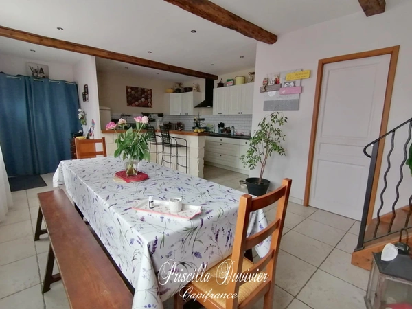 Maison 2 chambres (possibilité d'aménager une 3ème) avec garage et cave BERTHECOURT (60)