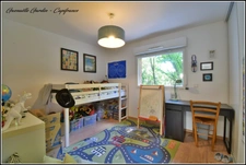 LE HAILLAN - Appartement 4 pièces 94 m² avec terrasse, jardin et parkings