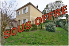 LE HAILLAN centre - maison 5 pièces avec jardin et garage