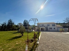 House for sale 9 rooms VILLEMOUSTAUSSOU (11) 194m2 living space, 5 bedrooms, land 1858m2 swimming pool 