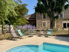 Manor house in CARCASSONNE with 233m2 of living space, 5 bedrooms, garage, swimming pool, 1100m2 plot