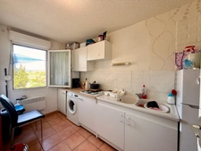 3-room apartment in BERRIAC, 60m2 of living space, two bedrooms, two parking spaces
