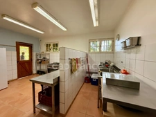 Magnificent property in Limoux with 205.07m2 of living space on 2.05 hectares of land