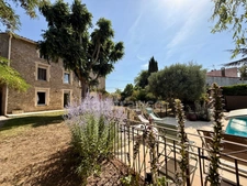 Manor house in CARCASSONNE with 233m2 of living space, 5 bedrooms, garage, swimming pool, 1100m2 plot