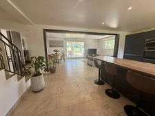 House for sale 9 rooms VILLEMOUSTAUSSOU (11) 194m2 living space, 5 bedrooms, land 1858m2 swimming pool 