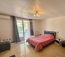 Villa in PEYRIAC MINERVOIS of approximately 135 m2, 3 bedrooms, swimming pool, garage, 885m2 plot