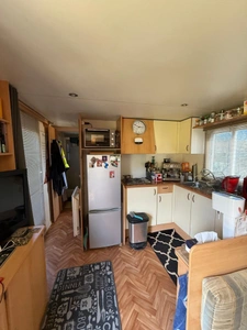 Bungalow 22 M2, deux chambres, su 410m2 de terrain, village proche de Durban 