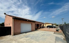 Villa in PEYRIAC MINERVOIS of approximately 135 m2, 3 bedrooms, swimming pool, garage, 885m2 plot