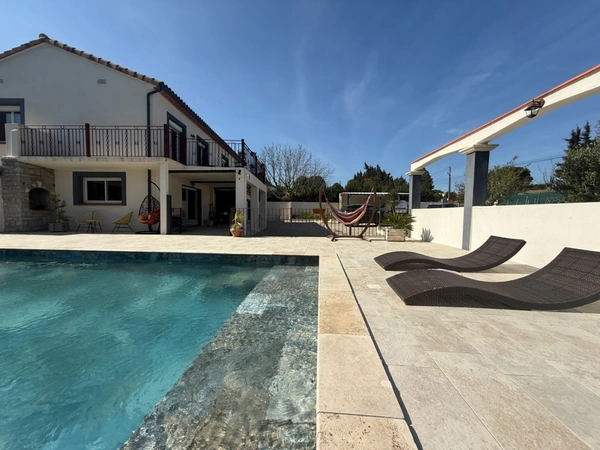 Maison à vendre 9 pièces VILLEMOUSTAUSSOU (11)194m2 habitable, 5 chambres, terrain 1858m2 piscine 