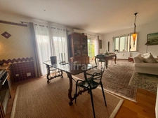 Beautiful 3-bedroom apartment in Carcassonne city centre, 140m2 of living space, one parking space